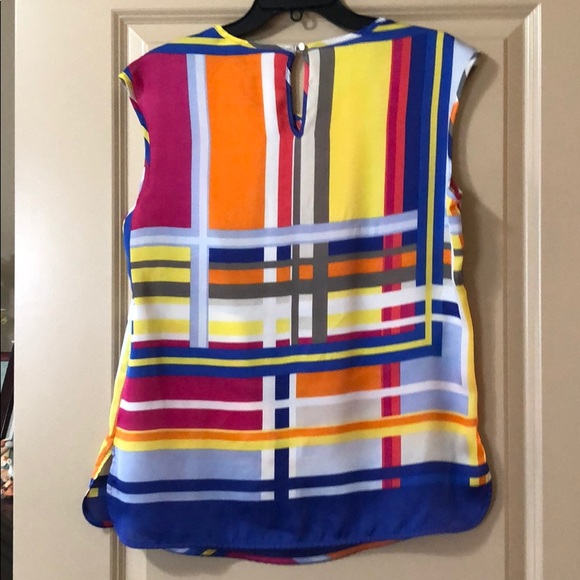 Liz Claiborne Vivid Color Blocked Breezy Top - Picture 3 of 3